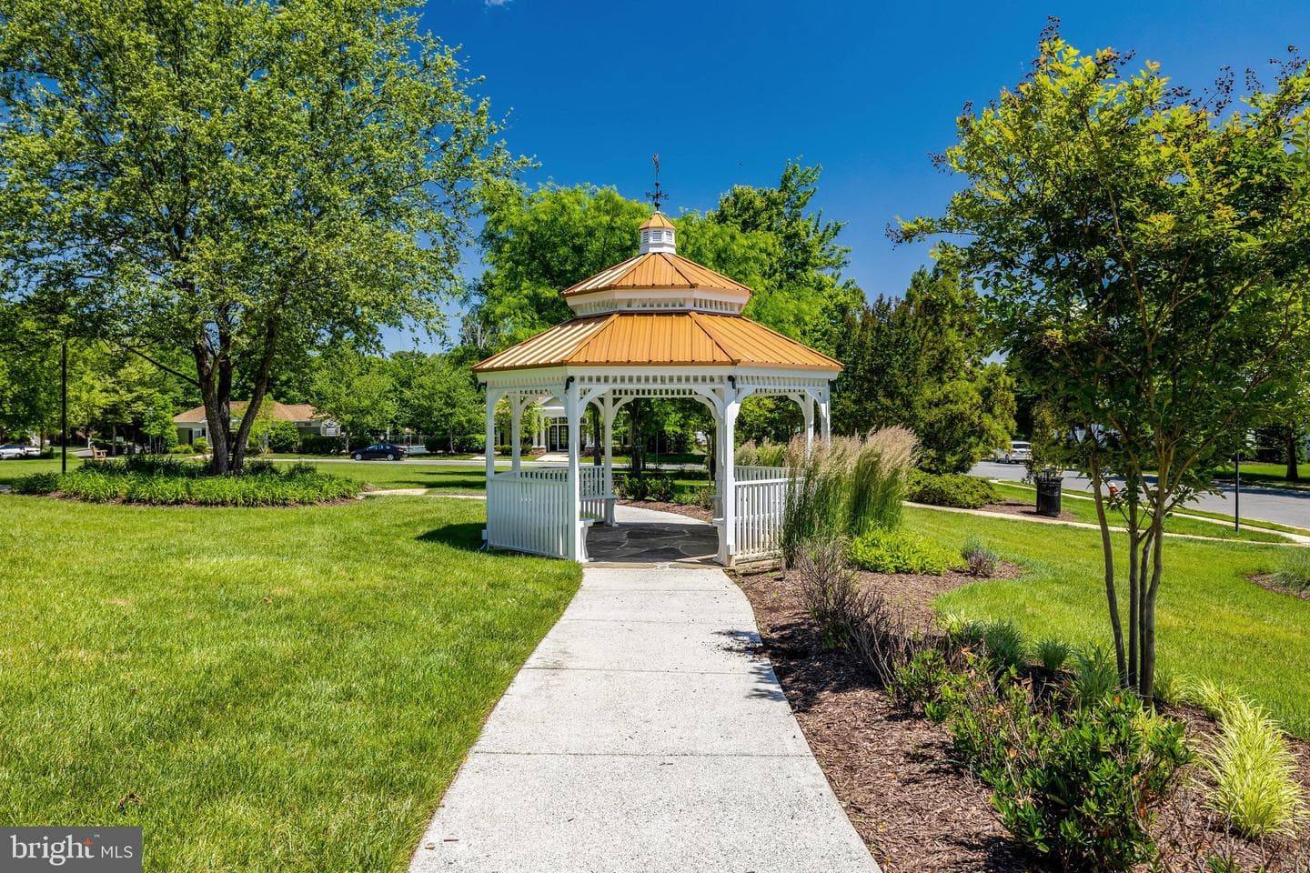 41058 Dorati Square photo 47