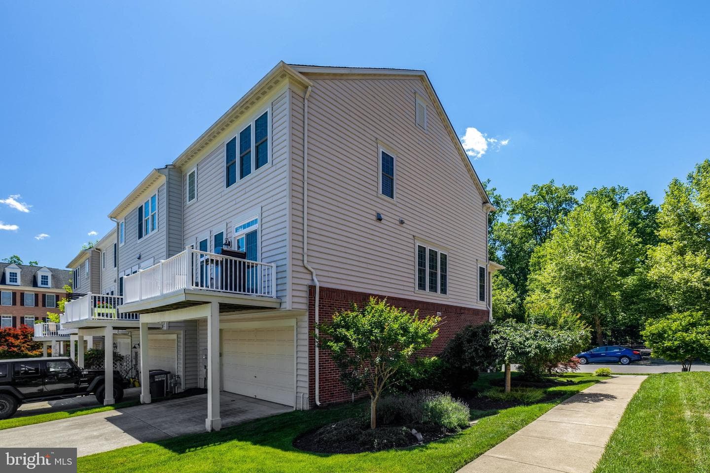 41058 Dorati Square photo 55