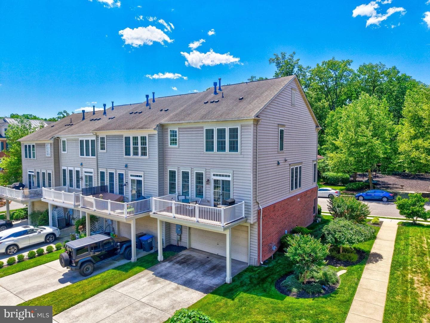 41058 Dorati Square photo 79