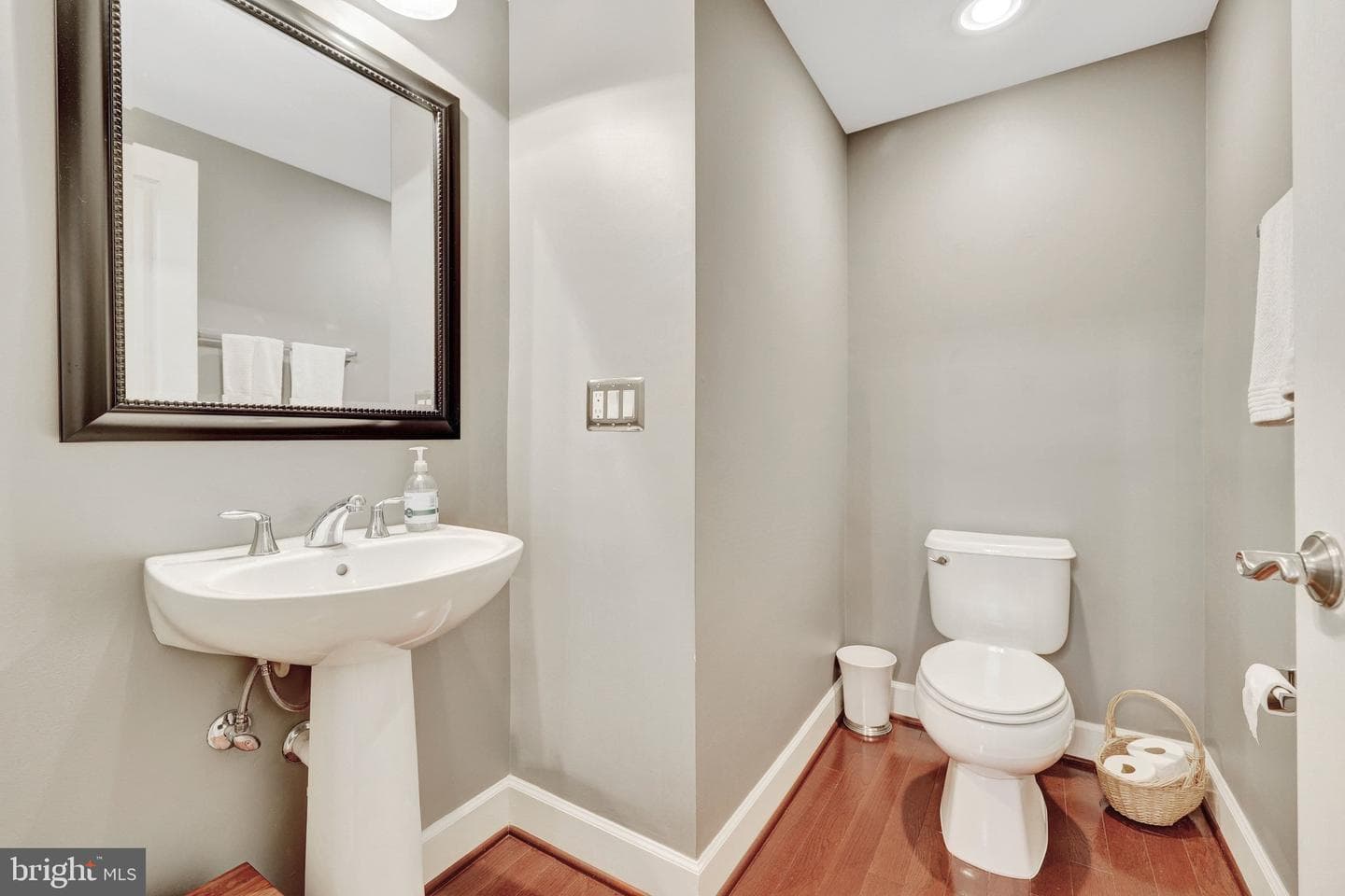 41058 Dorati Square photo 8