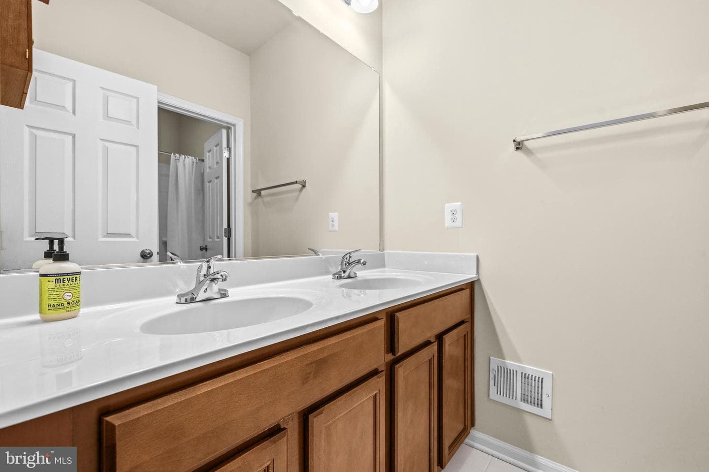 18184 Presidio Place photo 26