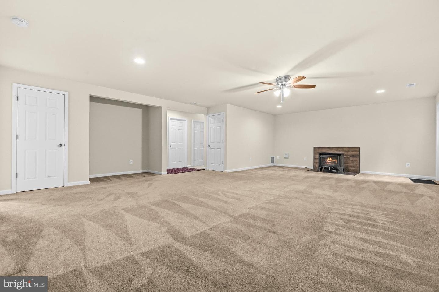18184 Presidio Place photo 34