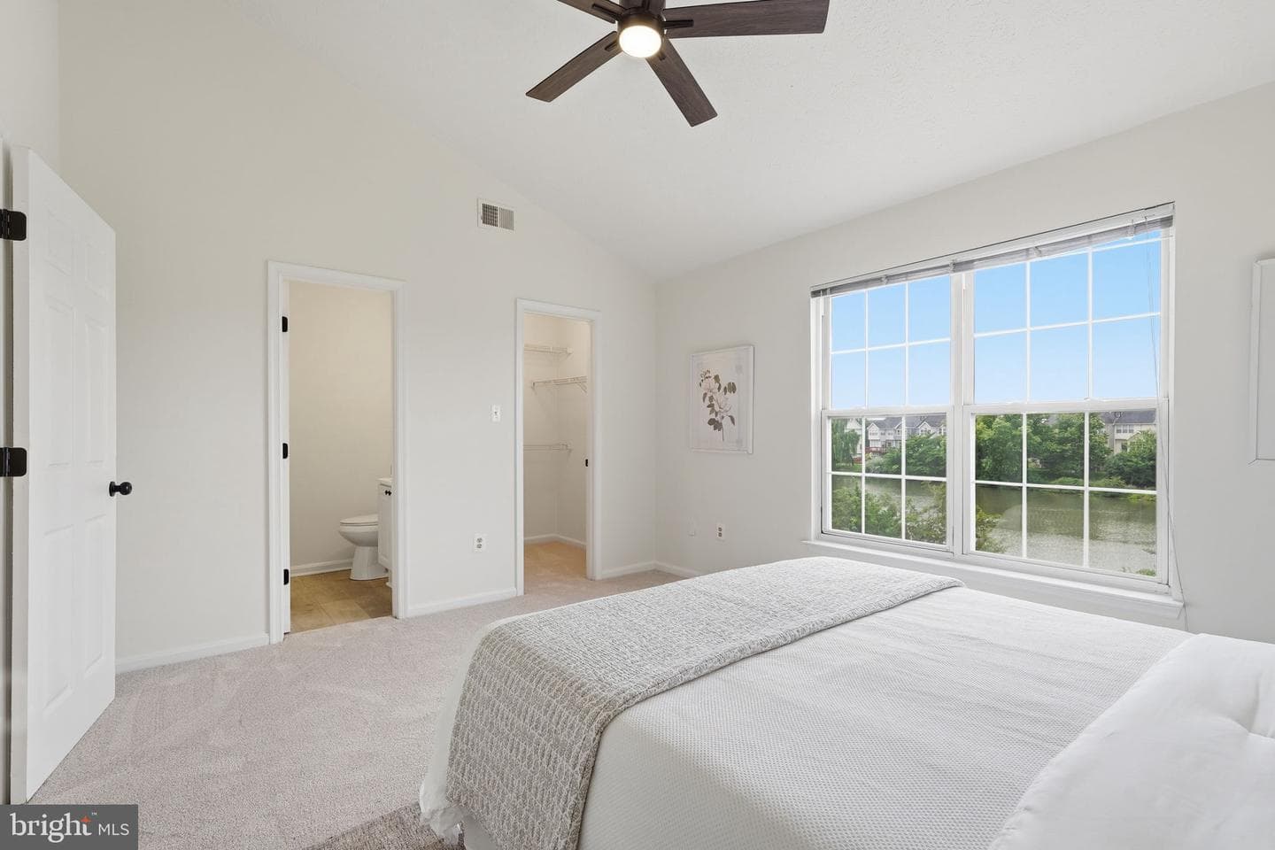 44125 Tippecanoe Terrace photo 19