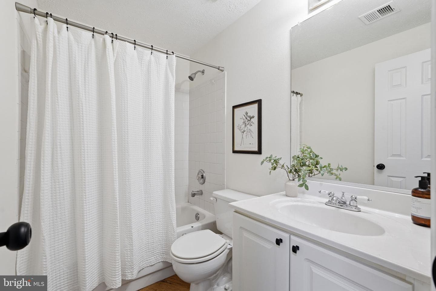 44125 Tippecanoe Terrace photo 32