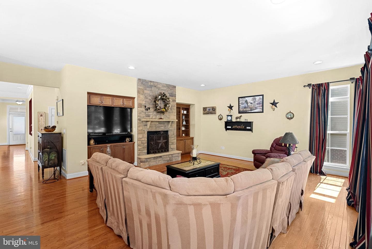 42755 Chatelain Circle photo 18