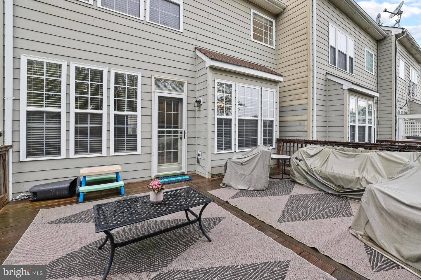 874 Stonefield Square NE photo 46