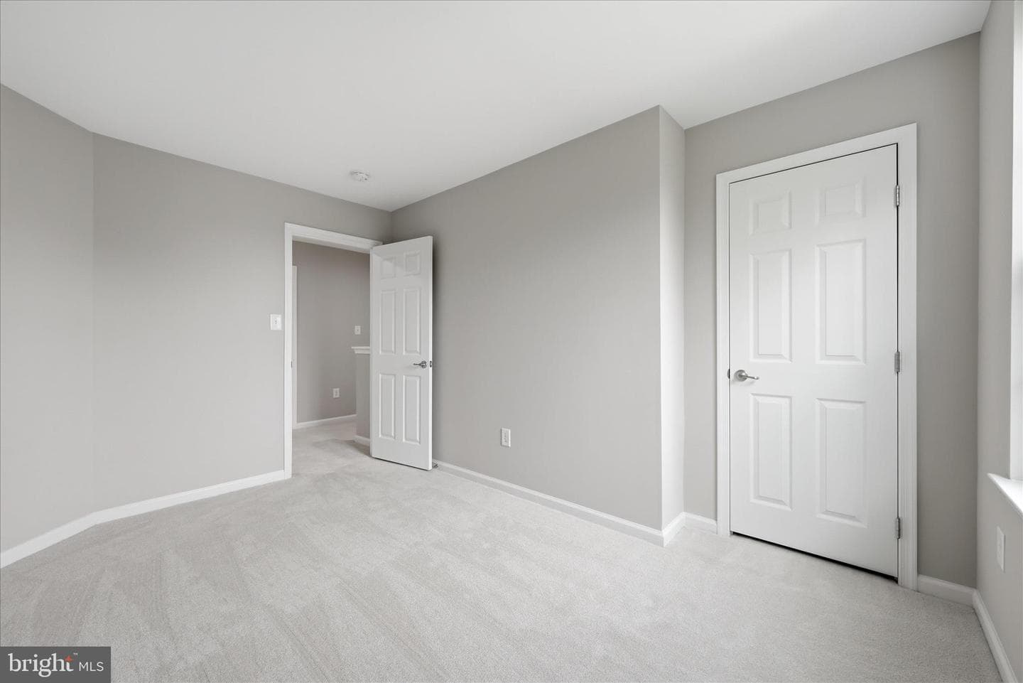 20 Tilgham Place photo 32