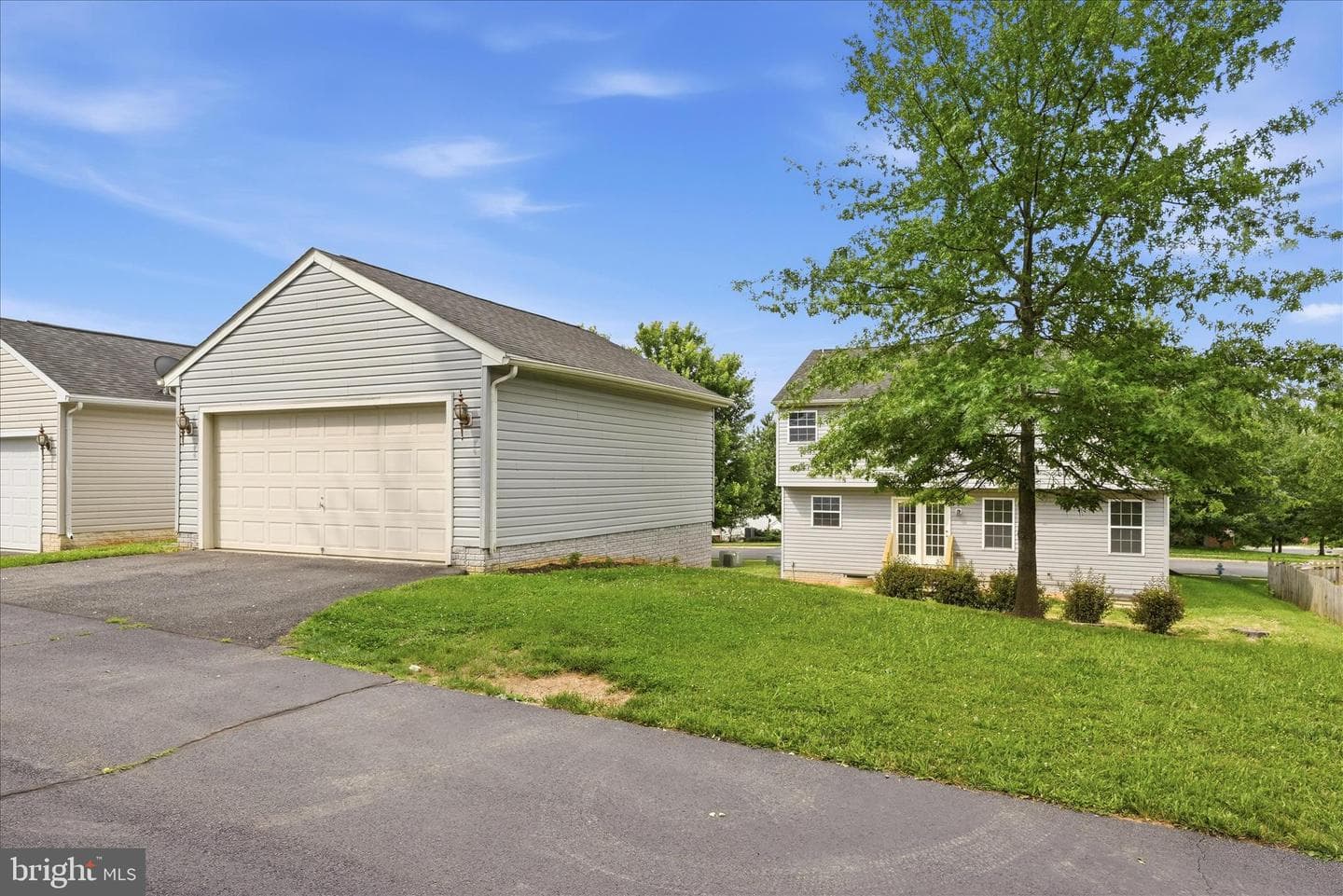 20 Tilgham Place photo 41