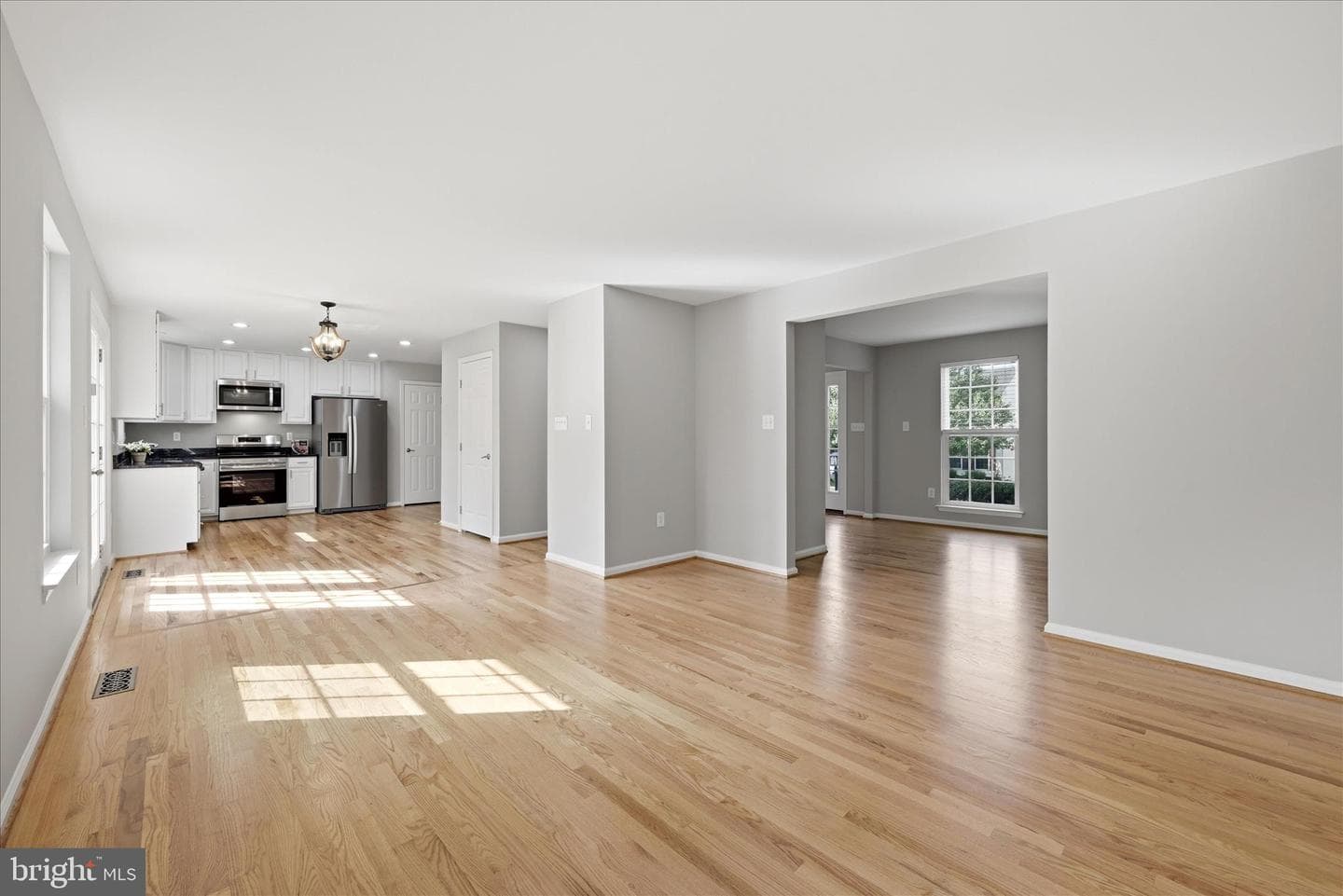 20 Tilgham Place photo 9