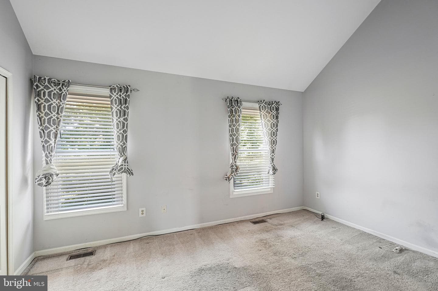 44052 Aberdeen Terrace photo 9