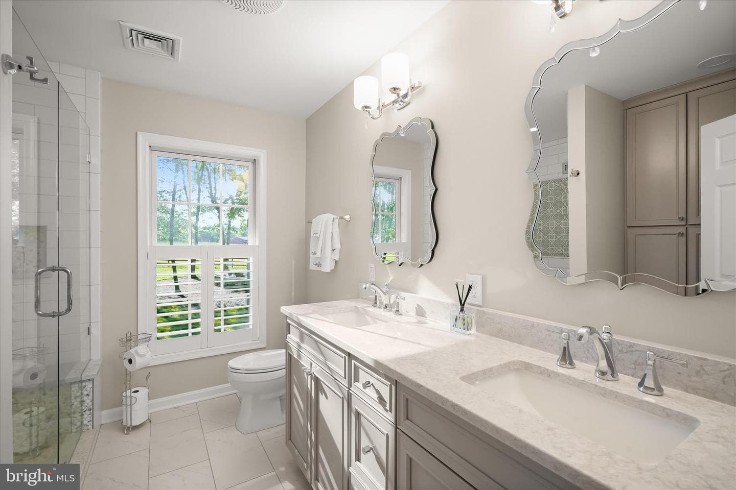 20295 Sommerset Court photo 36