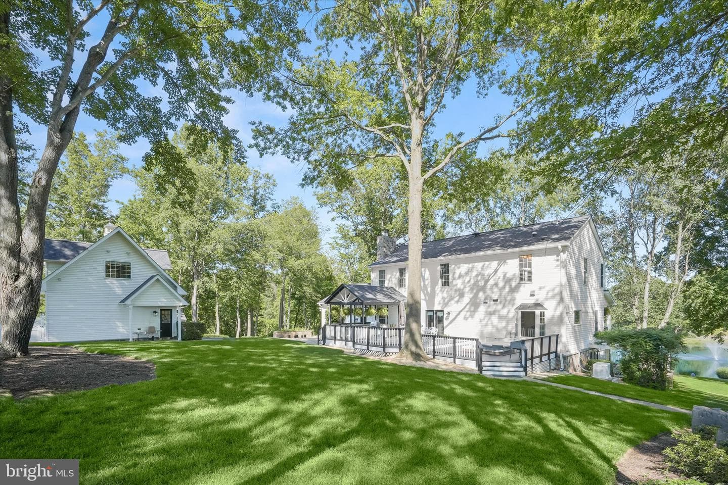 20295 Sommerset Court photo 64