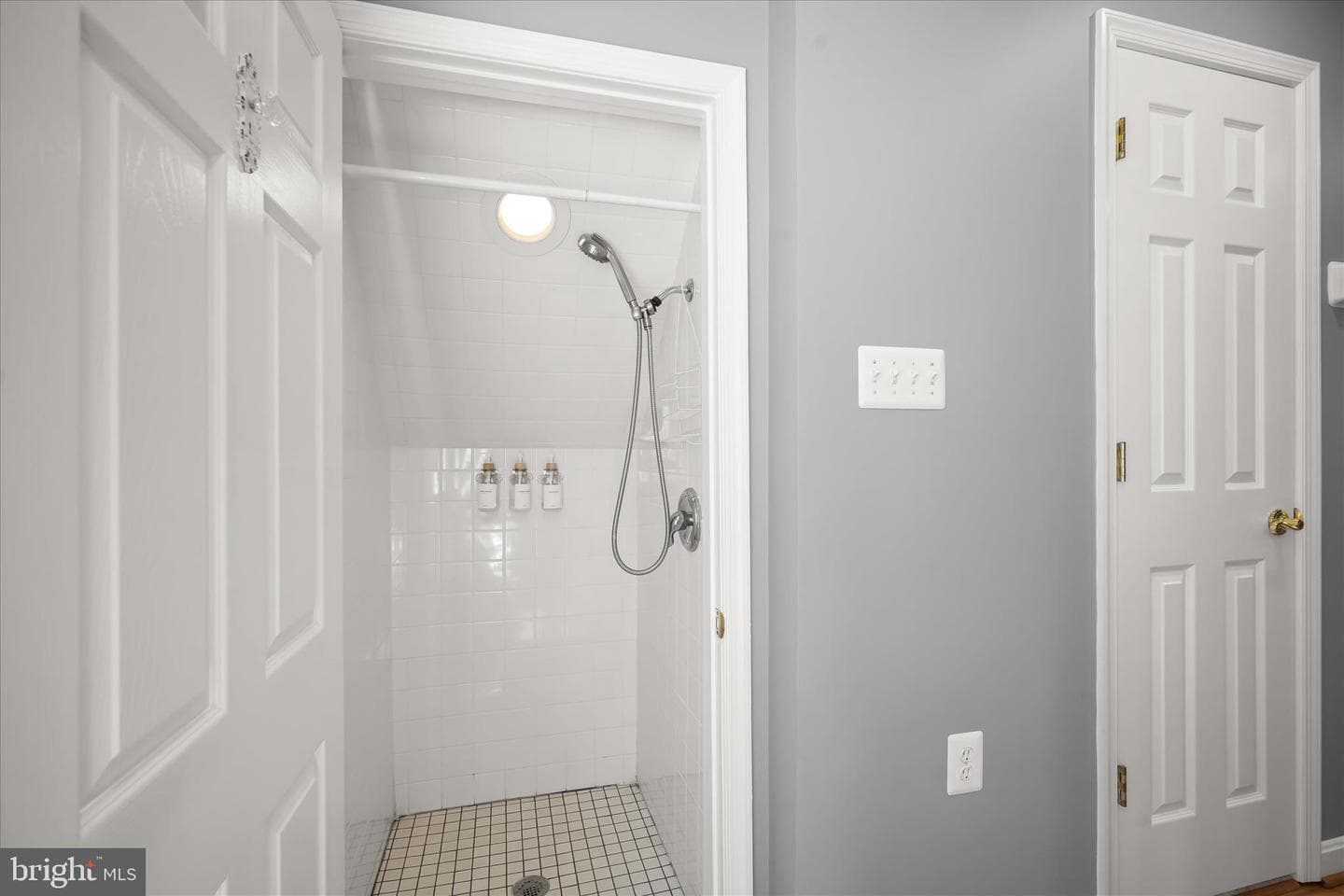 20295 Sommerset Court photo 79