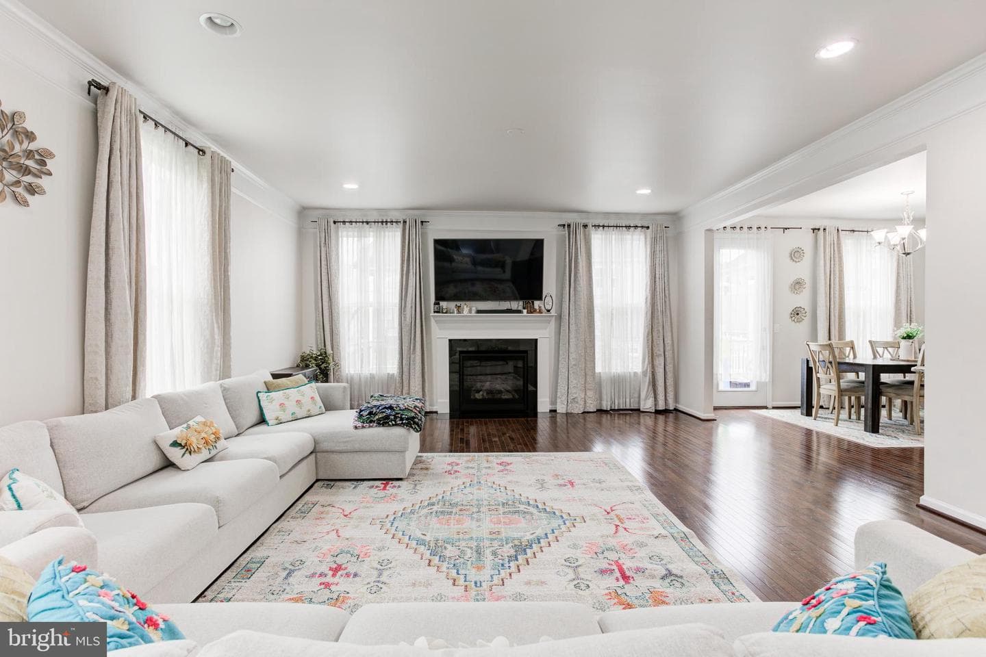 22800 Bubbling Brook Drive photo 17