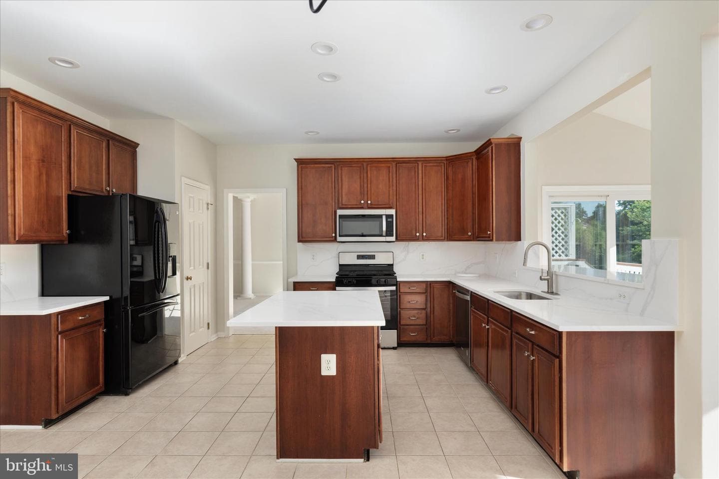 43870 Ludlum Court photo 11