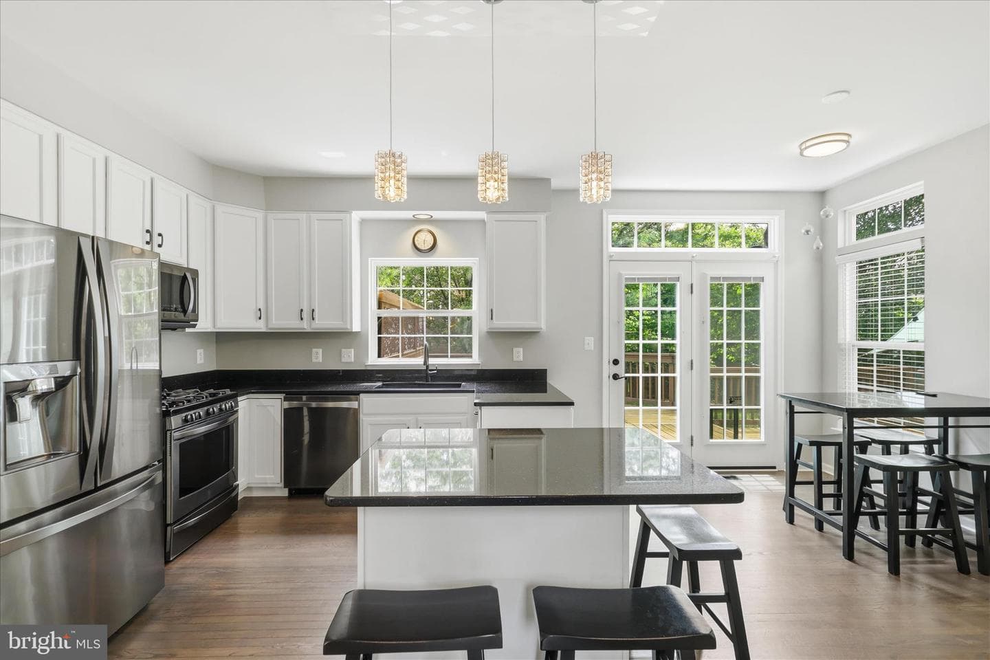 46073 Trefoil Lane photo 8