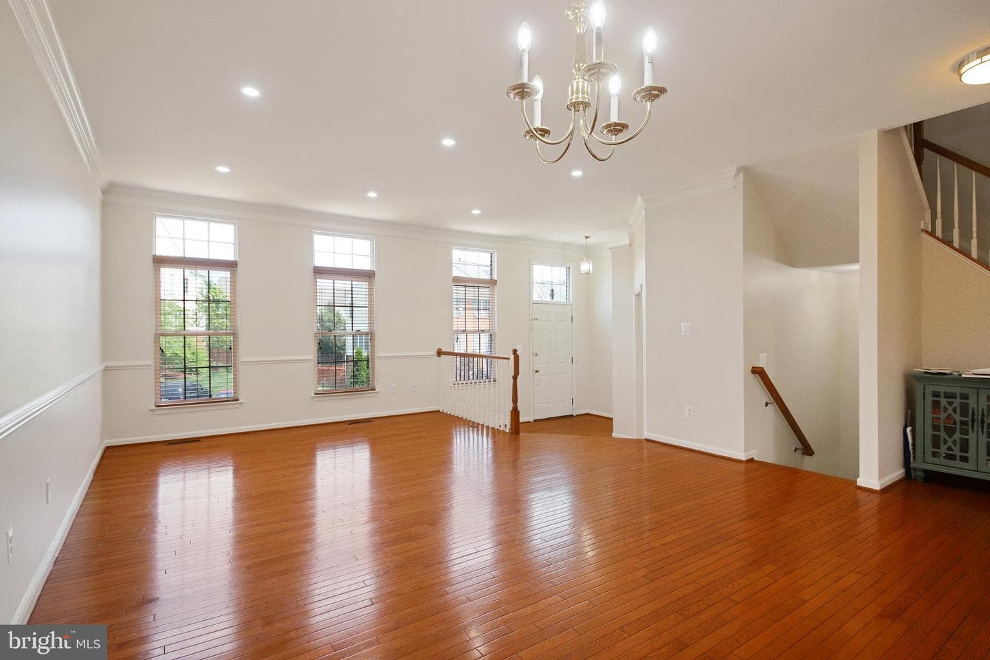 22529 Welborne Manor Square photo 9