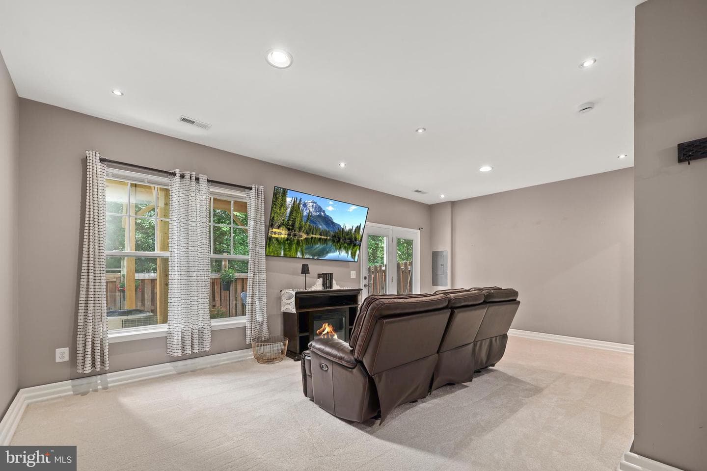25333 Wakestone Park Terrace photo 34