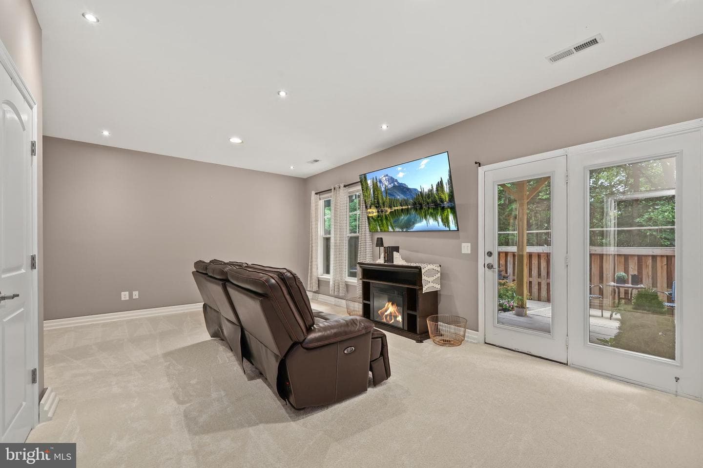 25333 Wakestone Park Terrace photo 35