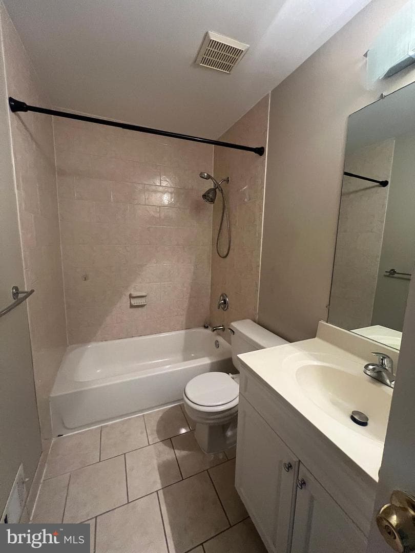 1005 Marsden Court photo 8