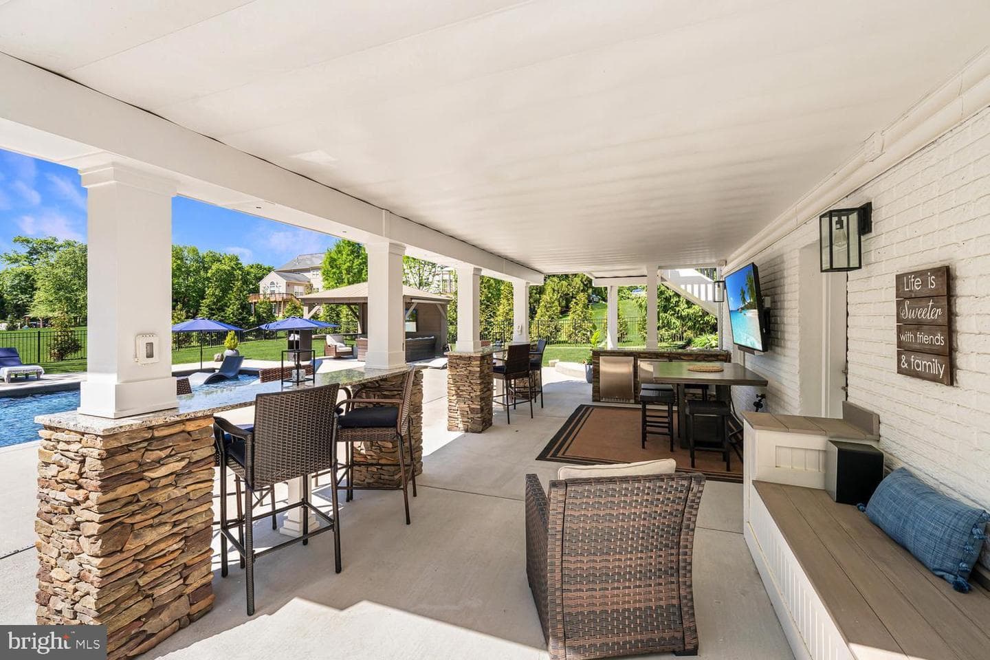 43079 Lago Gallerie Court photo 24