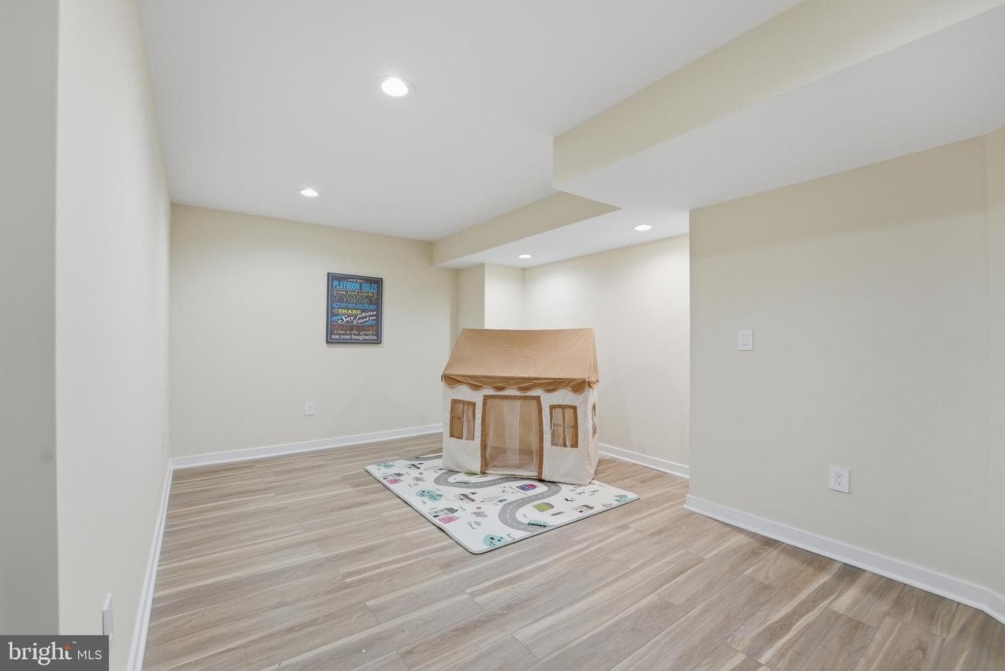 22826 Courtland Park Drive photo 48