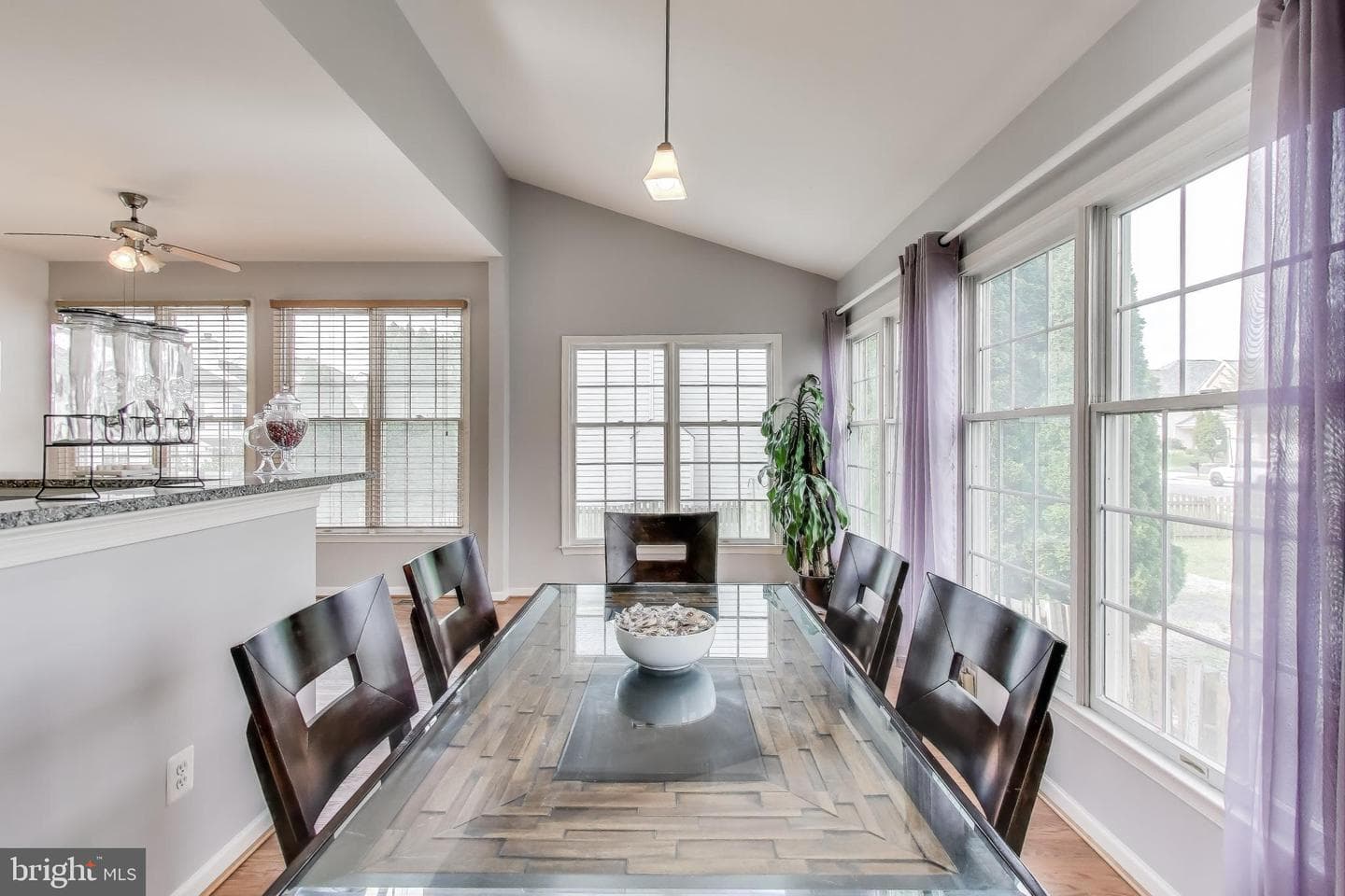 42647 Harris Street photo 14