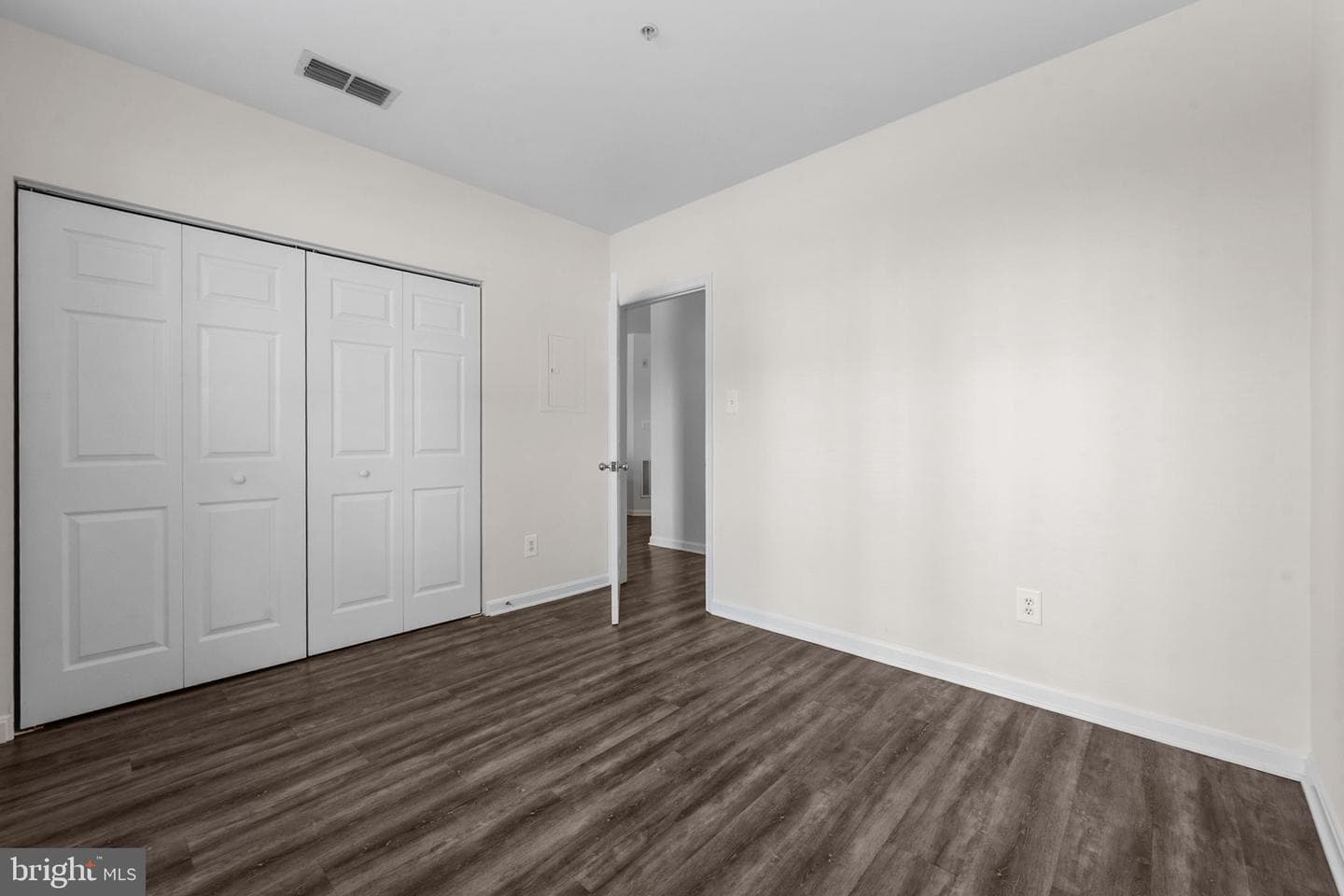 25300 Lake Mist Square #101 photo 49