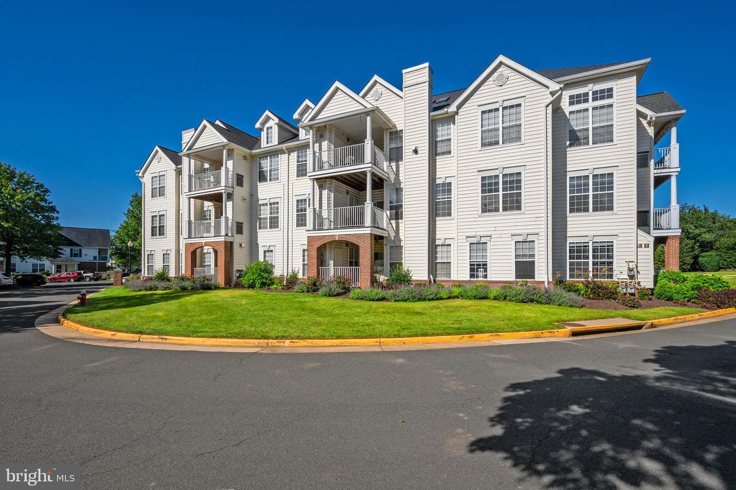 25300 Lake Mist Square #101 photo 52