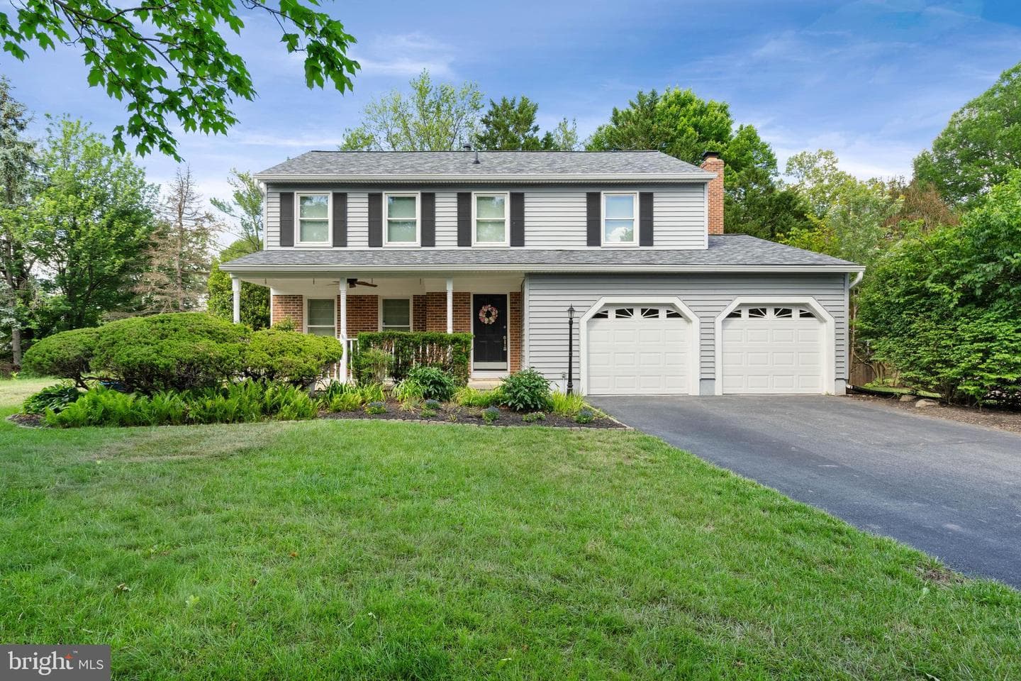1801 Lisa Gaye Drive photo 2