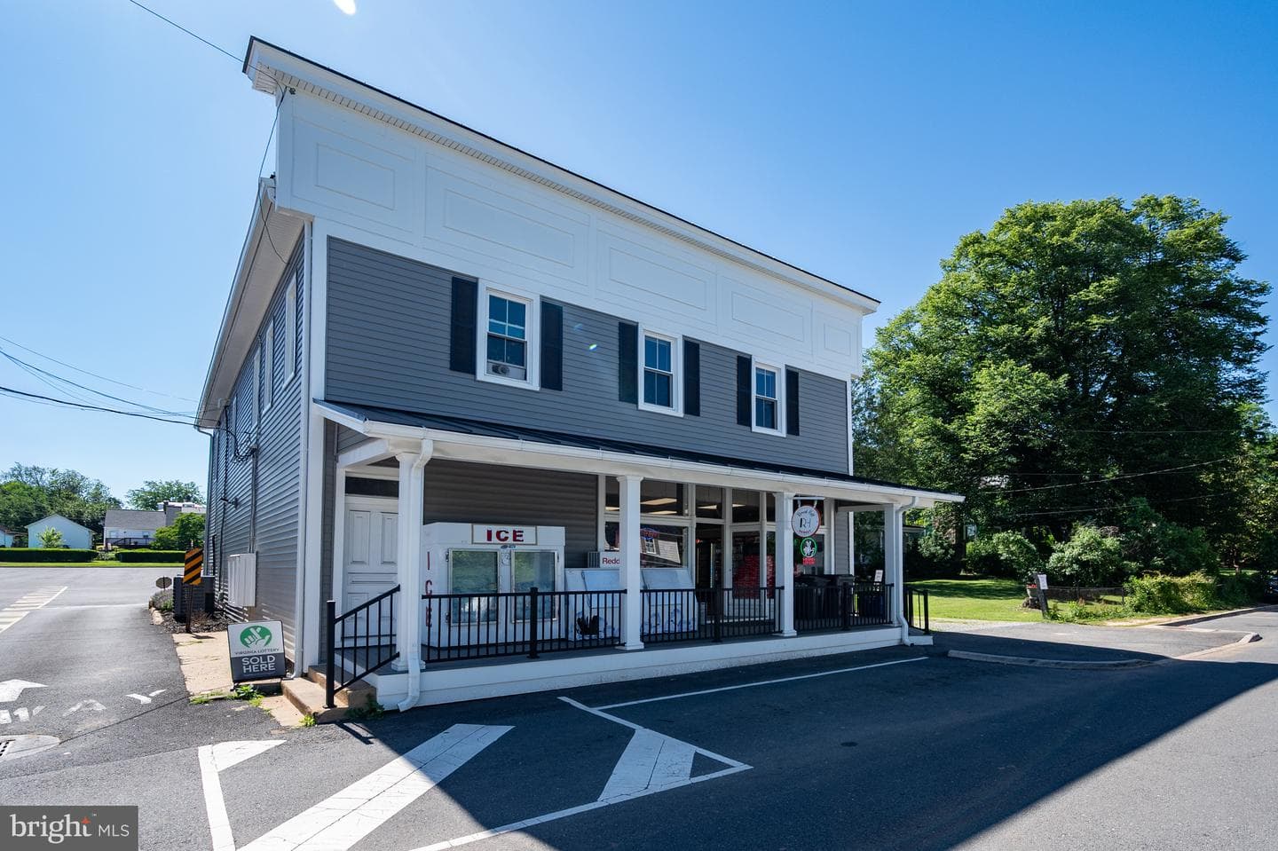 18 E Loudoun Street photo 54