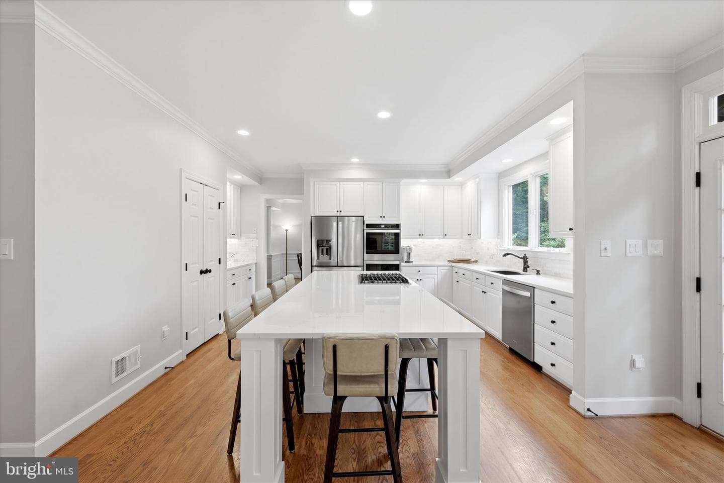 1202 Hawling Place SW photo 14