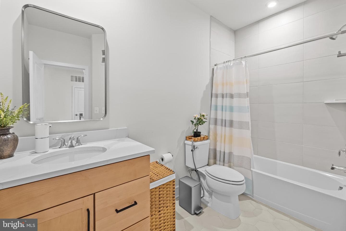 43350 Farringdon Square photo 38