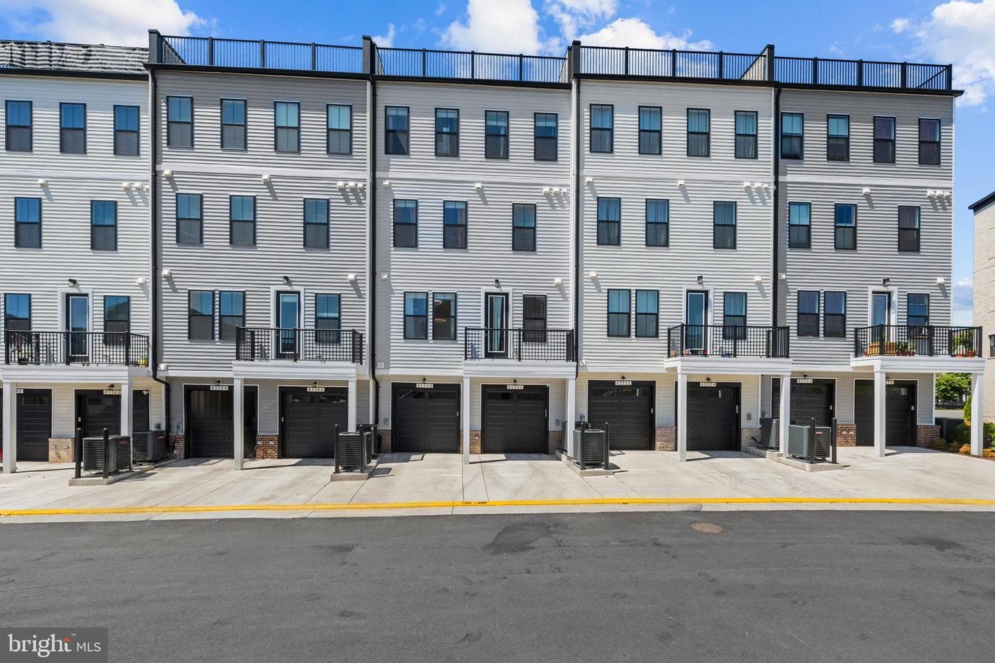 43350 Farringdon Square photo 52