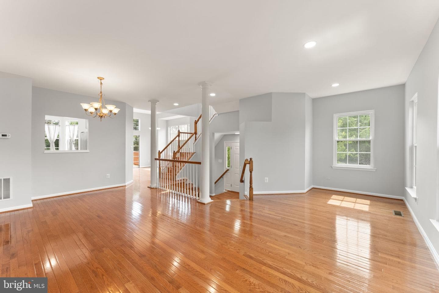 21610 Monmouth Terrace photo 17