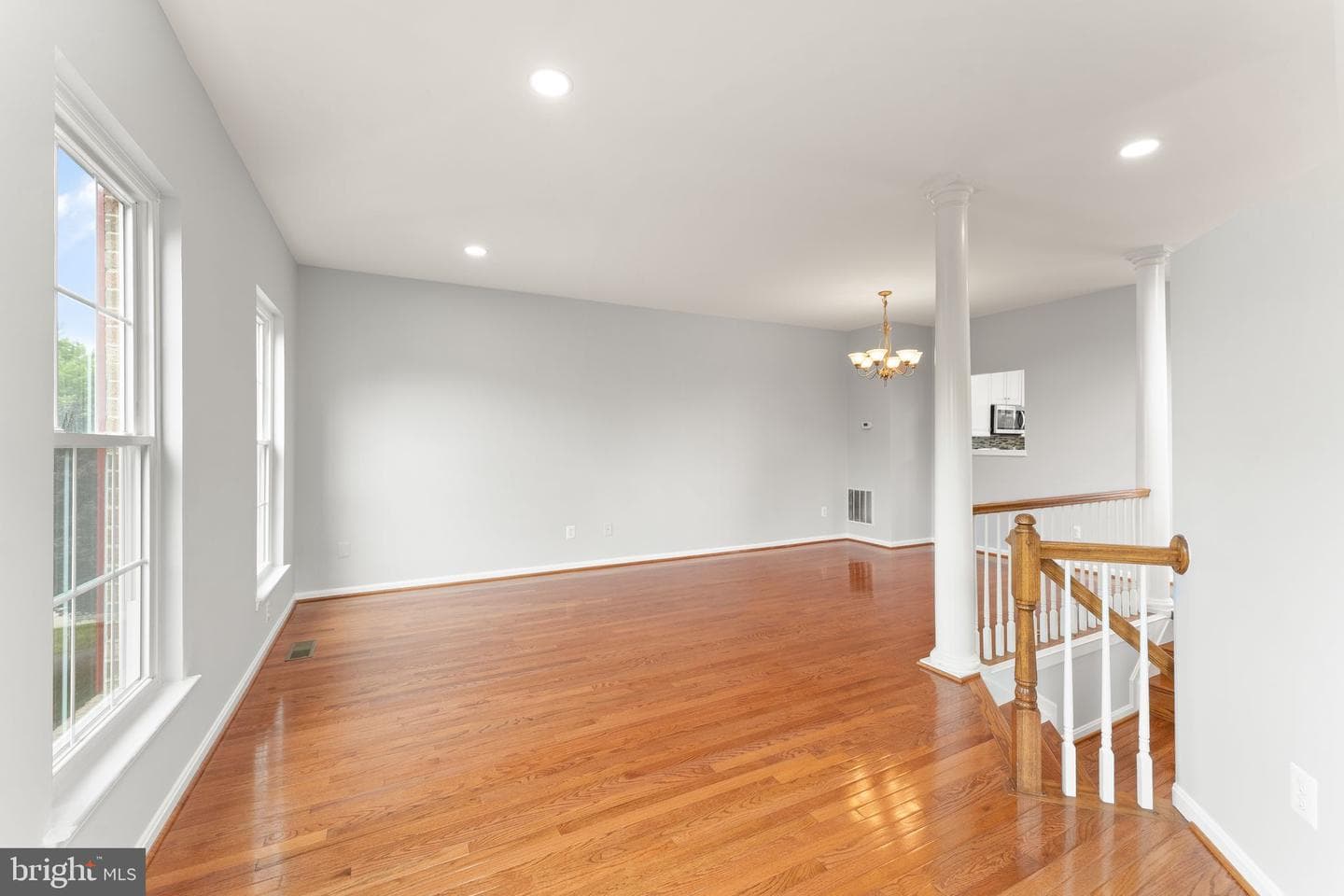 21610 Monmouth Terrace photo 18