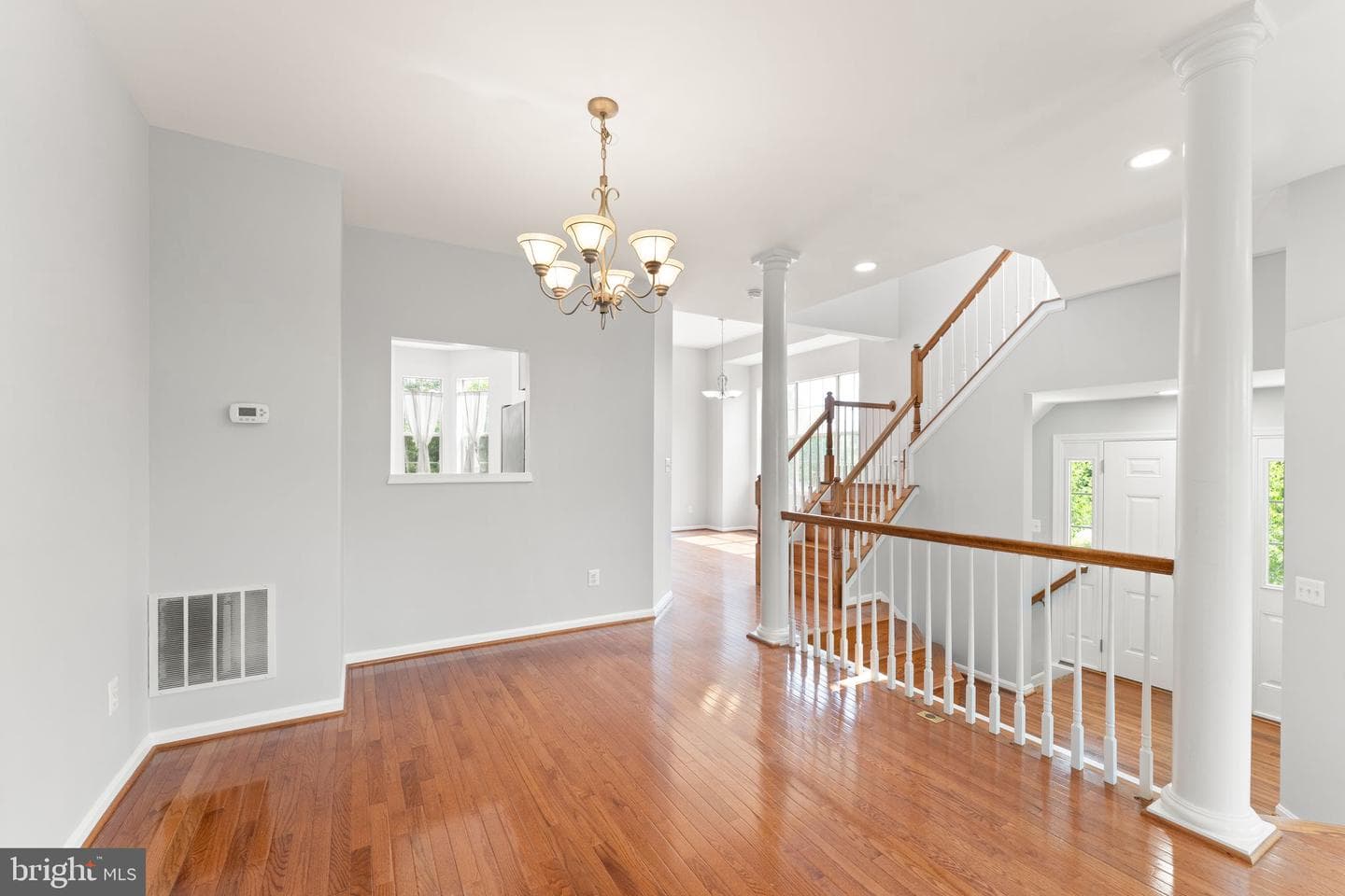21610 Monmouth Terrace photo 21
