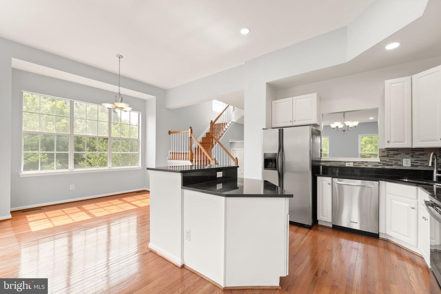 21610 Monmouth Terrace photo 29