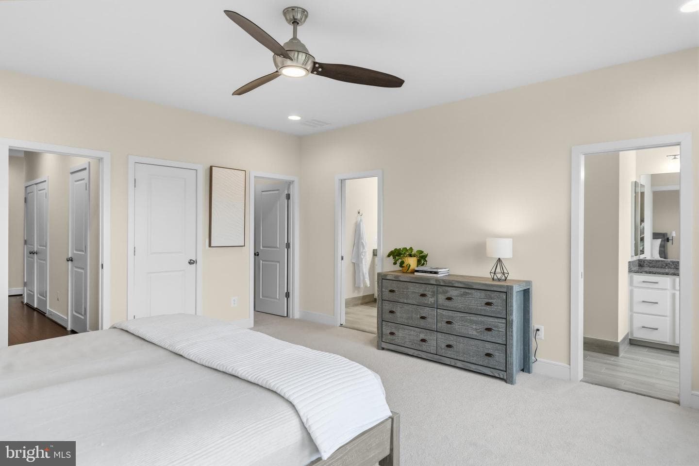 23072 Sullivans Cove Square photo 25