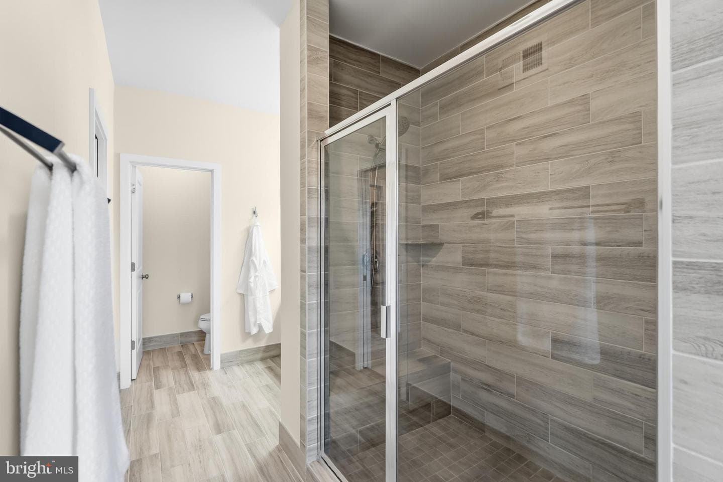 23072 Sullivans Cove Square photo 27