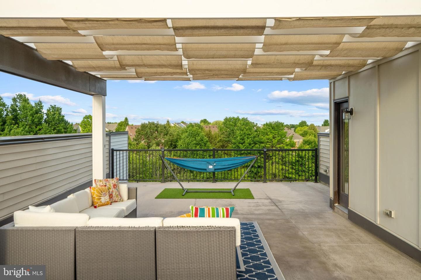 23072 Sullivans Cove Square photo 34