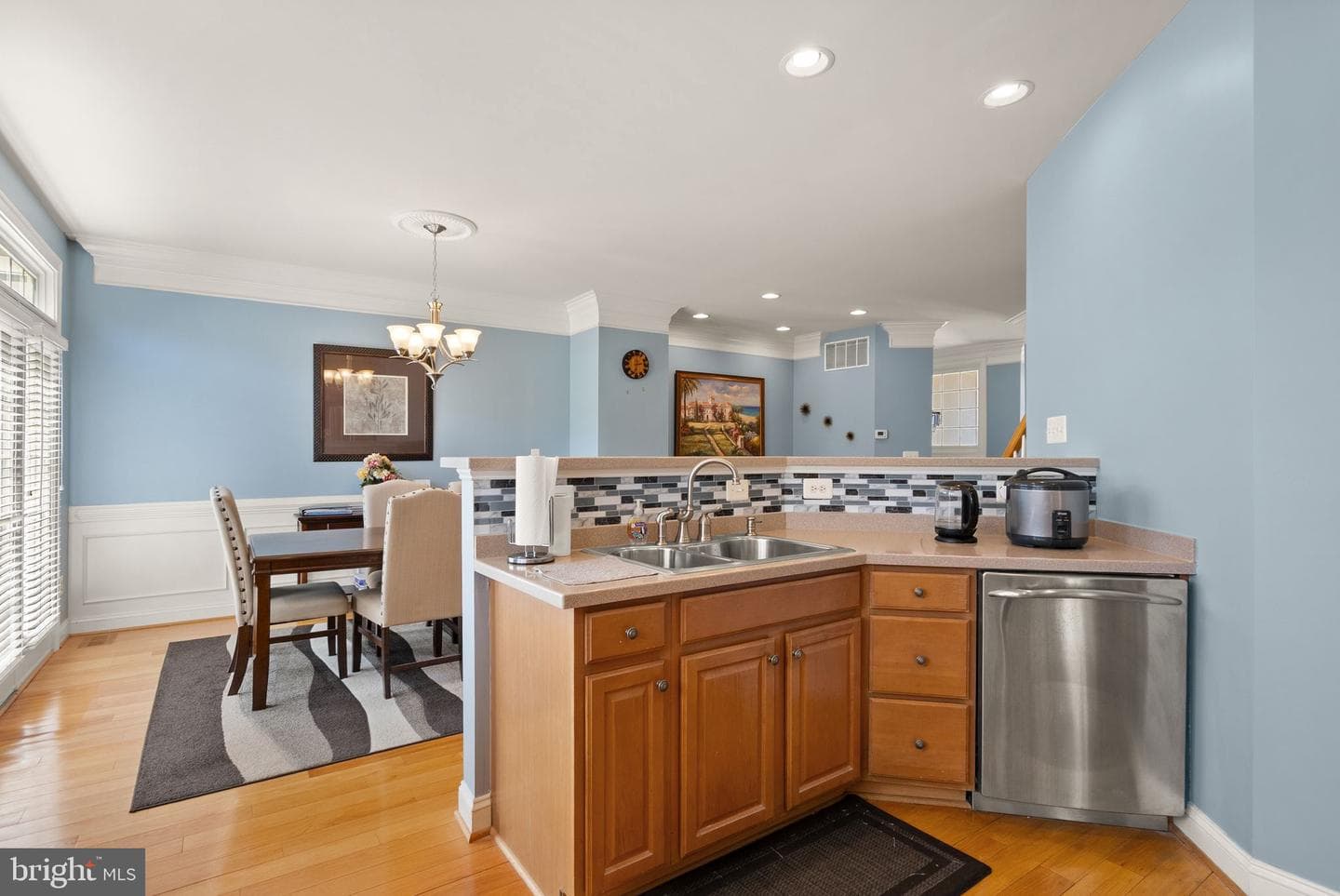 610 Battery Terrace NE photo 17