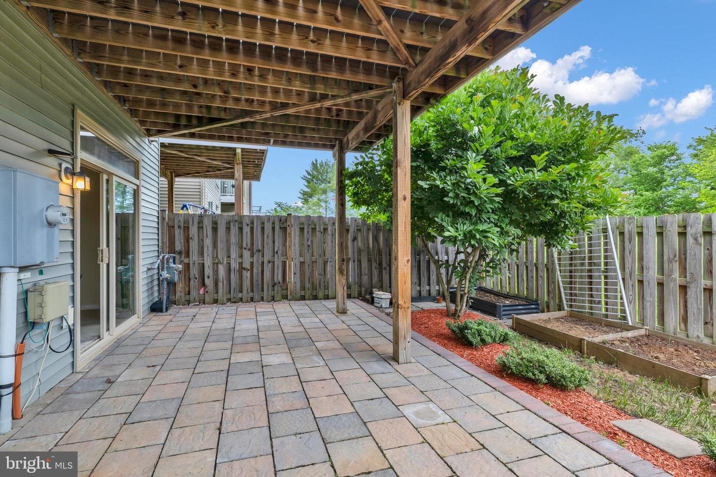 25284 Arrowroot Terrace photo 41