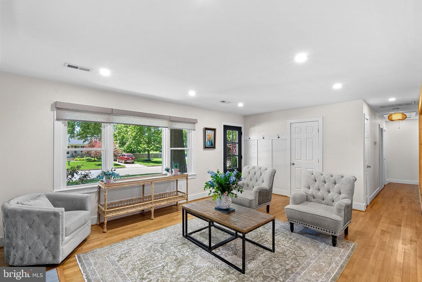 10 Hamilton Terrace Drive photo 4