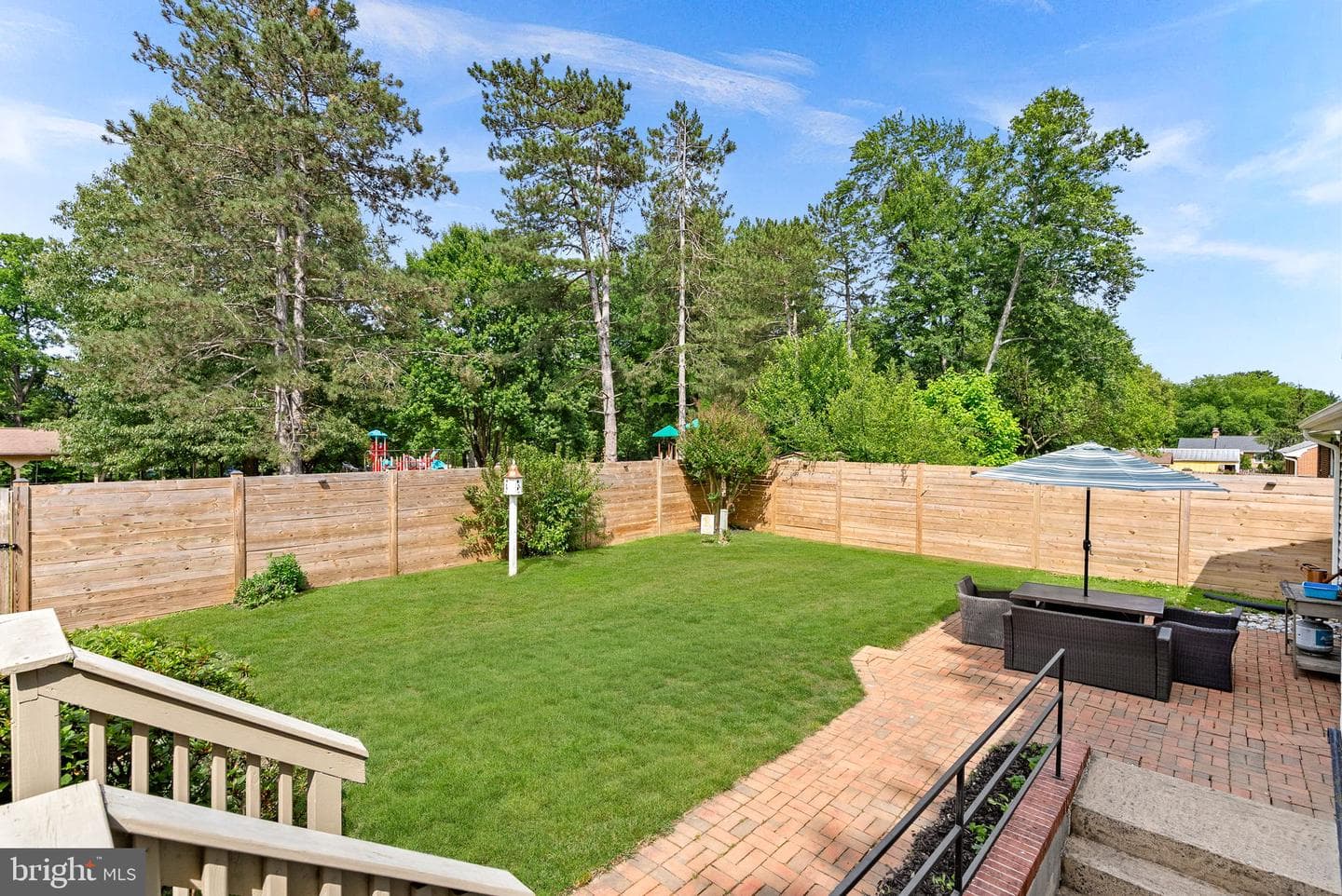 10 Hamilton Terrace Drive photo 44