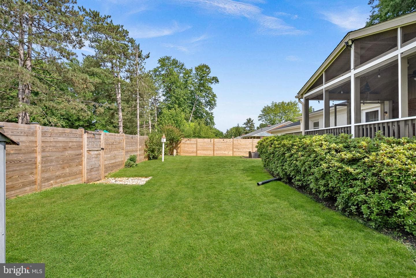 10 Hamilton Terrace Drive photo 46