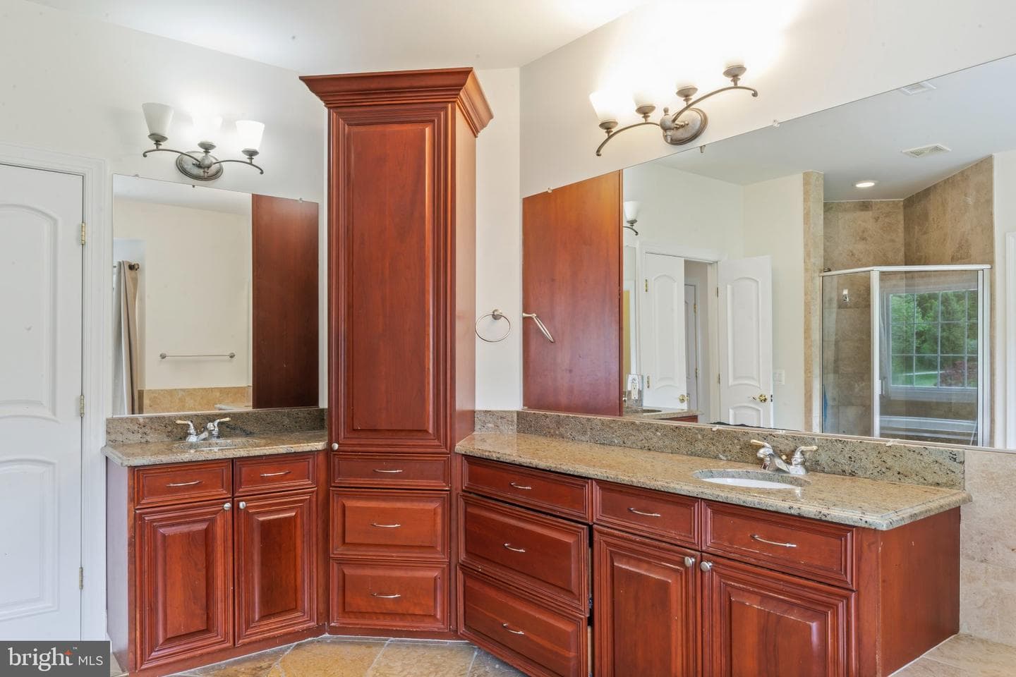 40163 Beacon Hill Drive photo 20