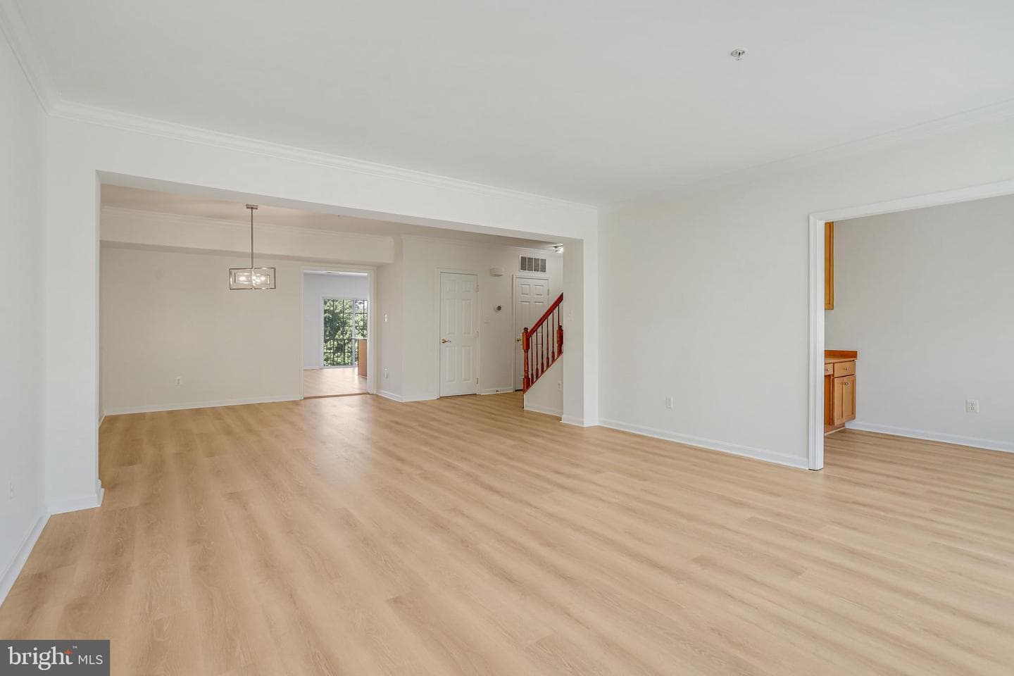 19283 Winmeade Drive photo 10