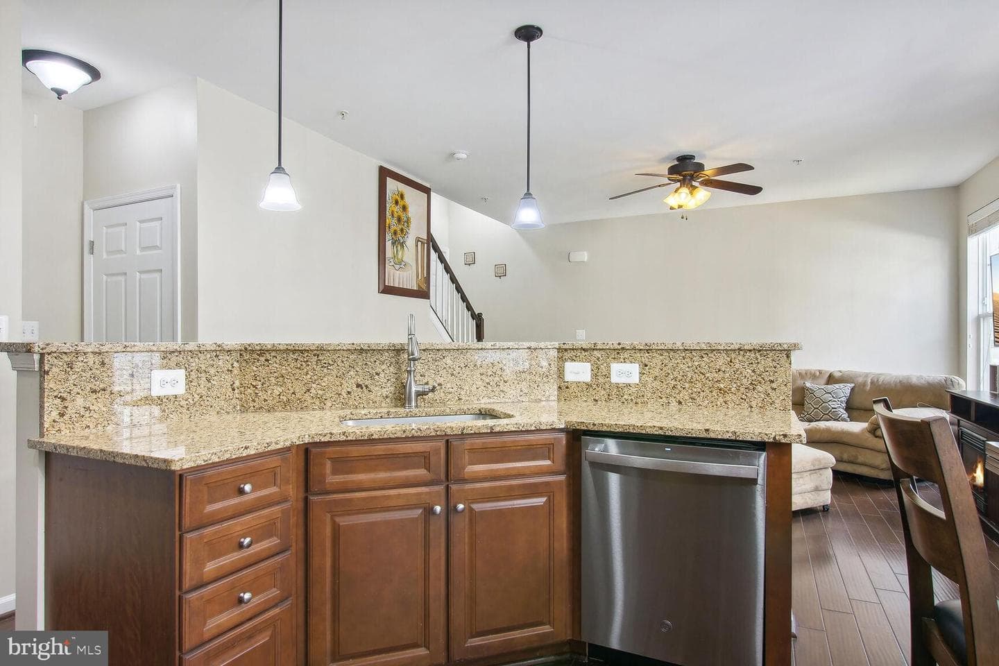 24650 Caribou Square photo 9