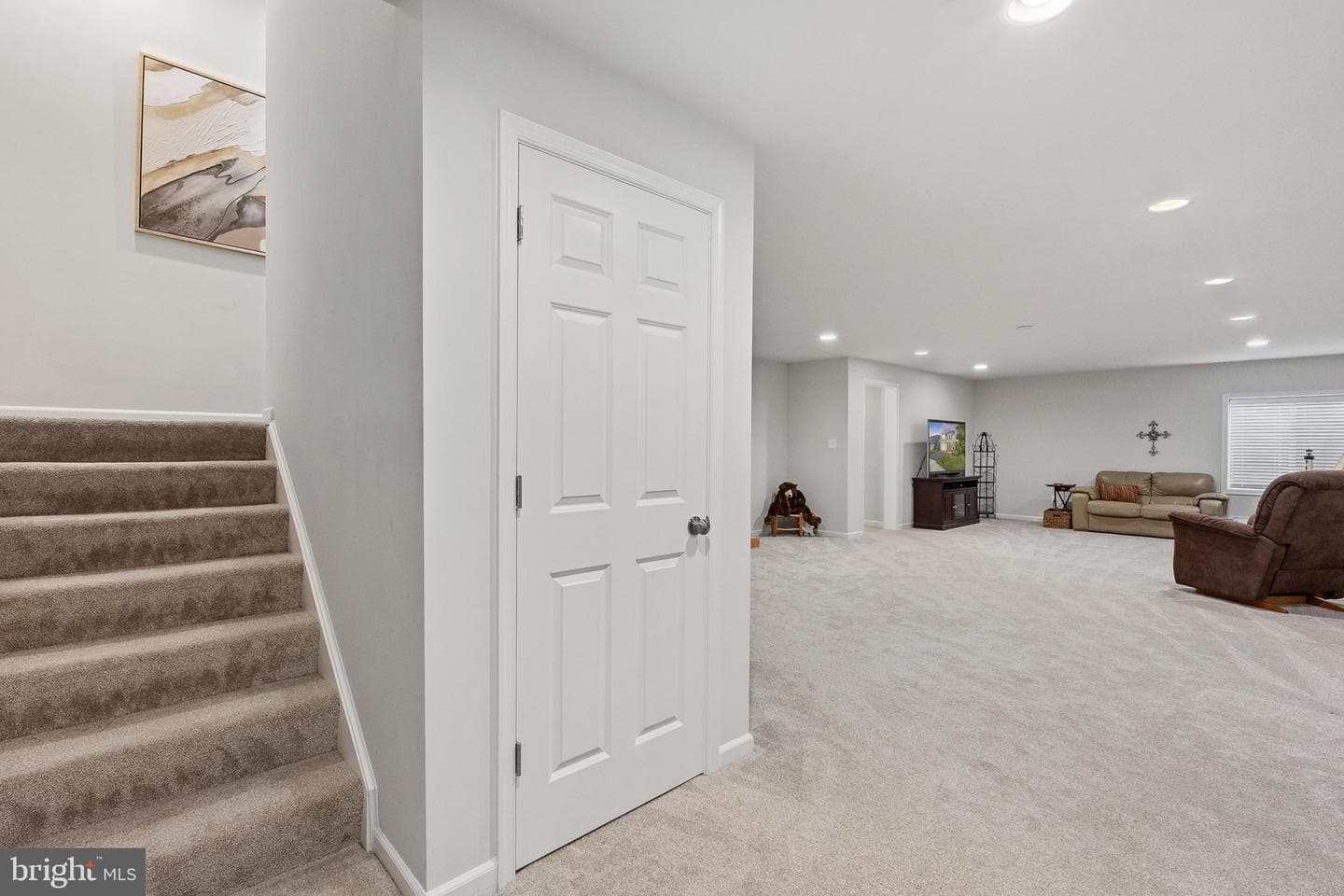 801 Stephan Mace Court photo 32